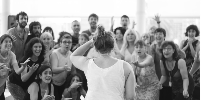 Curs d'estiu per a docents amb clown i resolució de conflictes