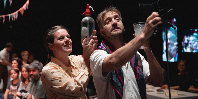 Espectacle sobre la memòria i les històries de les àvies