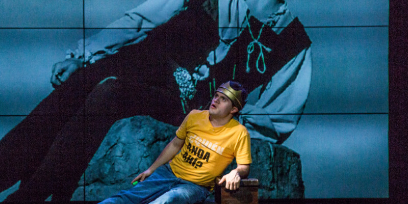 Versió de Hamlet amb actors amb Síndrome de Down de la companyia La Plaza